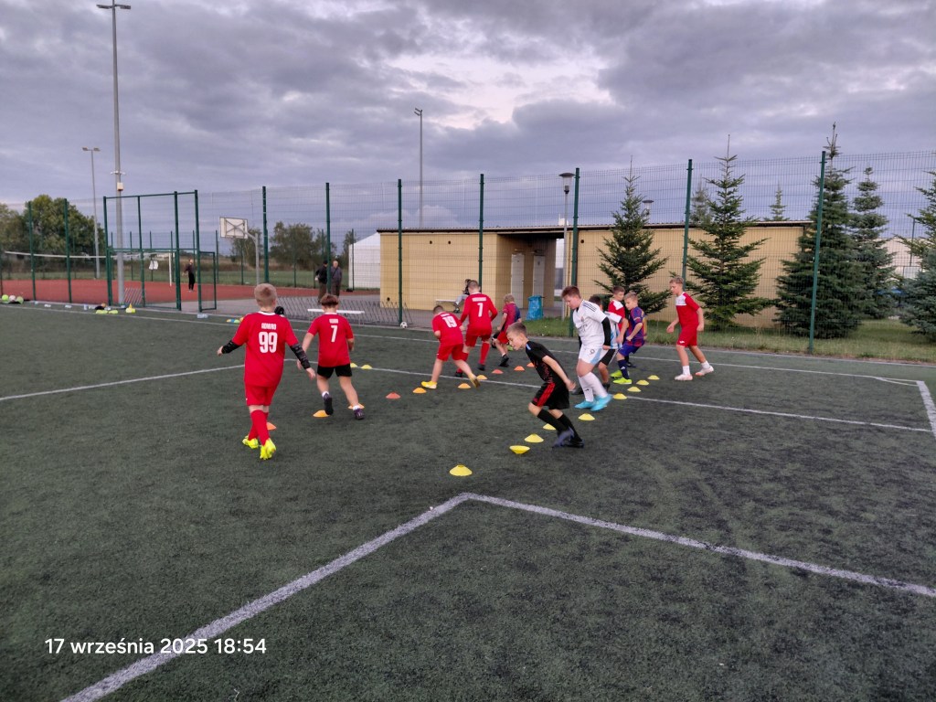 zajęcia sportowe dla dzieci – Akademia Sportu Zjednoczone Orły Płock